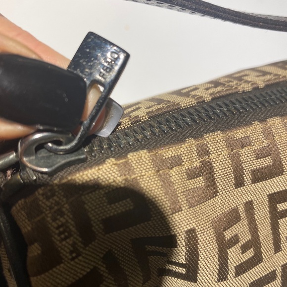 Authentic Fendi brown mini bag - Picture 5 of 9
